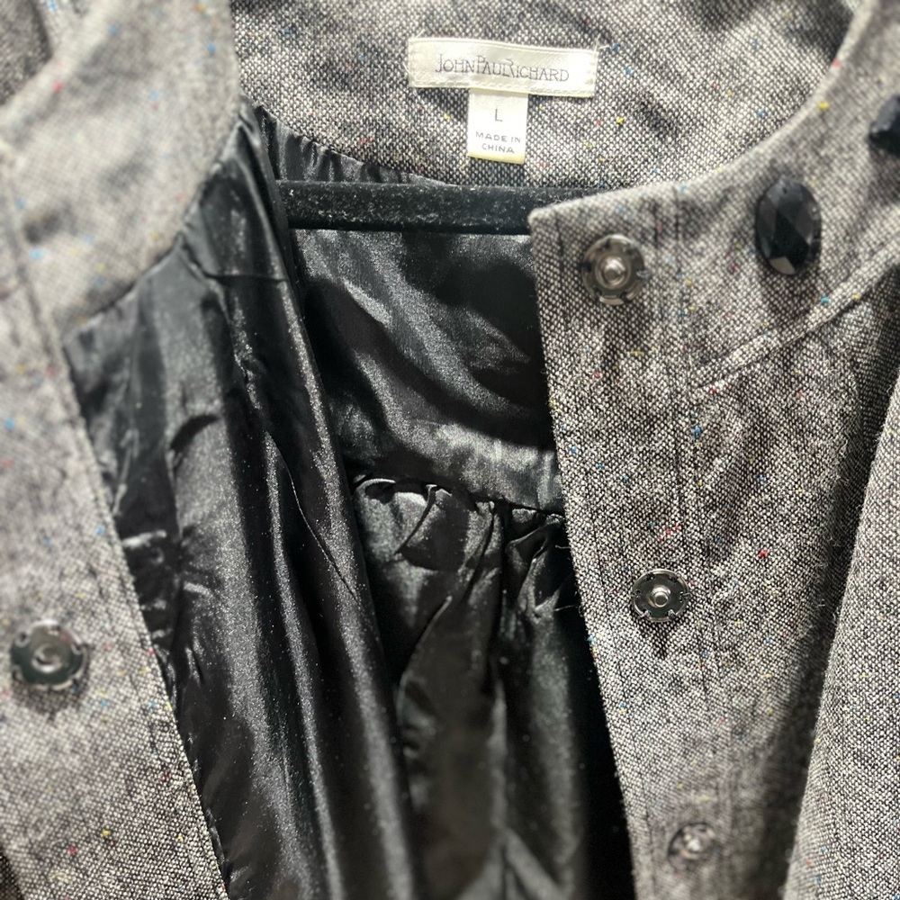 John Paul Richard coat - Picture 5 of 5